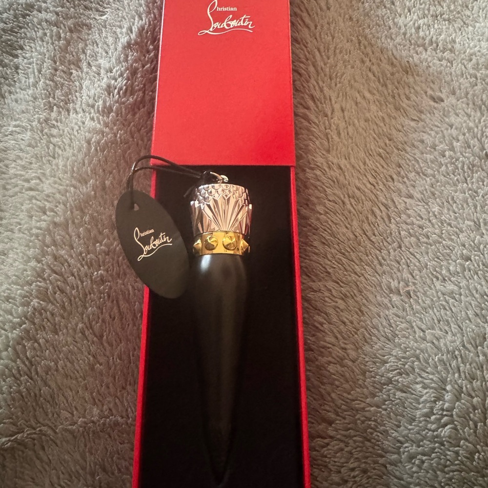 Christian Louboutin Lipstick 013M $100 retail rare color
